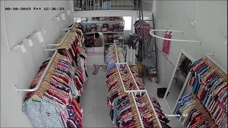 Lắp camera cho shop quần áo