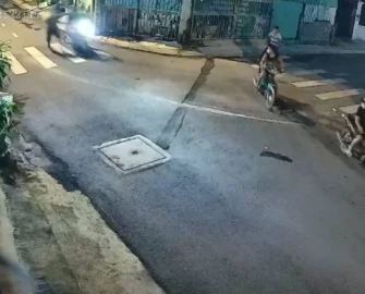 Camera ghi hình 6 thanh niên cướp xe tại khu vực huyện Hóc Môn