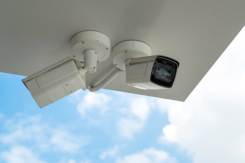 Camera quan sát tự khởi động lại, nguyên nhân và cách khắc phục