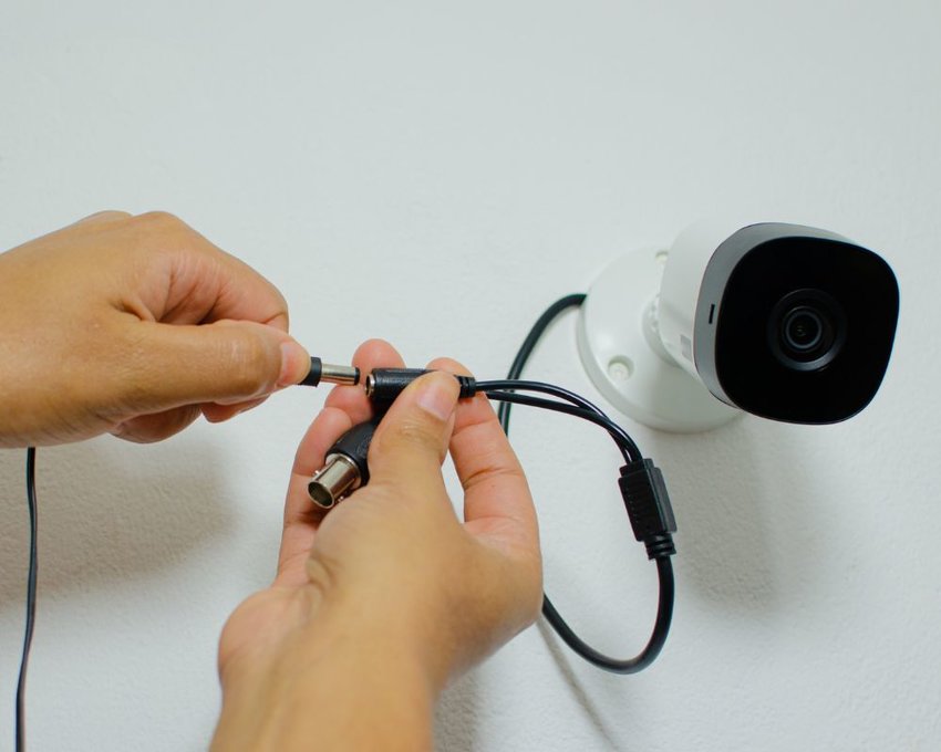Thường xuyên vệ sinh phần cứng của camera