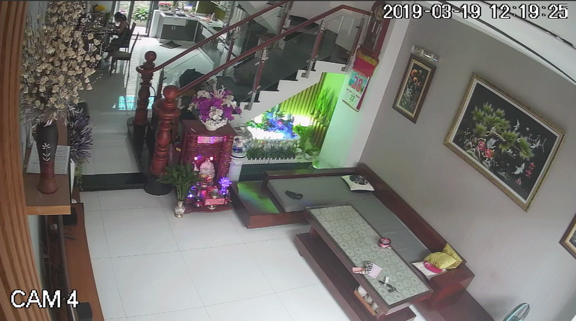 Có người giúp chông coi nhà cửa vào dịp tết